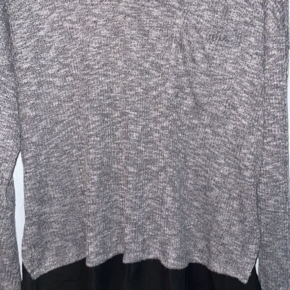 Attention sweater  - Picture 3 of 9